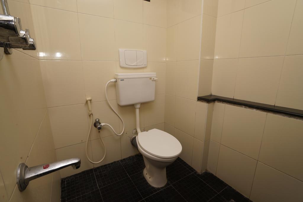 Melody Park Hotel Kanyakumari Room photo
